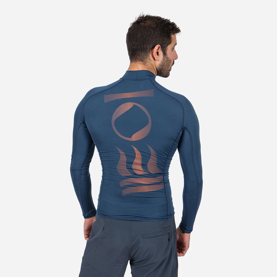 Fourth Element OceanPositive Long Sleeve Rash Guard – Deep Dive Dubai